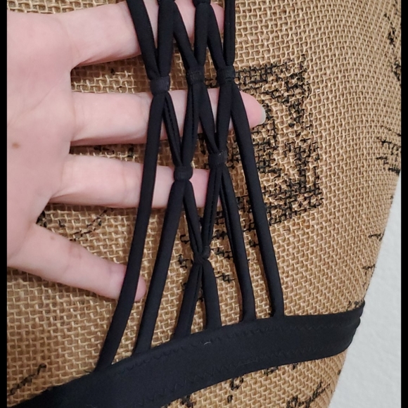 LULUS  Black bikini top w/removable pads Small EUC - Picture 4 of 12